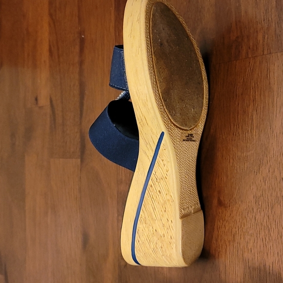 Tuscany wedge sandal.  Navy stretch straps with  rhinestones.  6 1/2 N - Picture 2 of 8